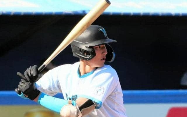 投打「二刀流」が「守」でも魅了　山梨学院の菰田陽生、底知れぬ才能