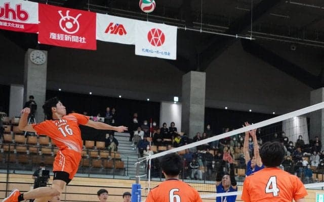 春高バレー北海道代表決定戦　男子は札幌大谷と東海大札幌、女子は旭川実と札幌大谷が切符