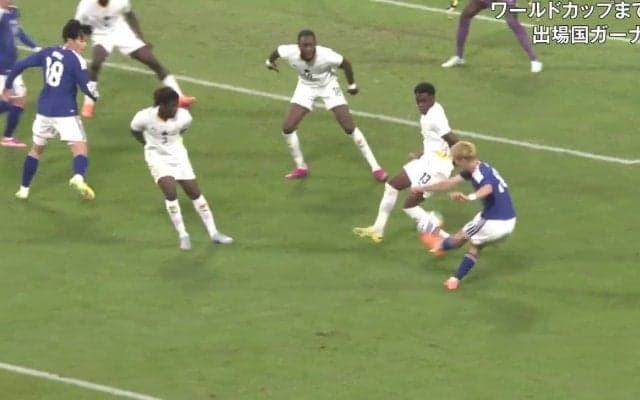 「レベチすぎる」堂安律 “ロッベンも真っ青”な左足ニア抜きフィニッシュ！「そこ打ち抜くのか」「相手キーパー直前まで動けず」極上ゴラッソにSNS騒然