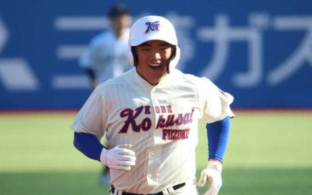 神戸国際大付が本塁打攻勢で圧倒！5回まで3本塁打7得点で中京大中京に大きくリード【明治神宮大会】