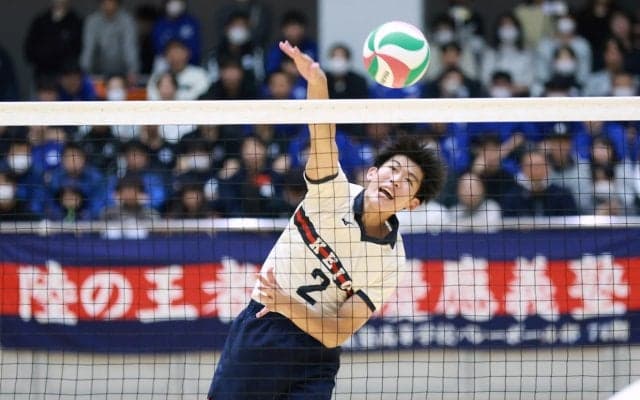 慶応のエース「打つと決めたら打ち抜く」春高バレー神奈川大会