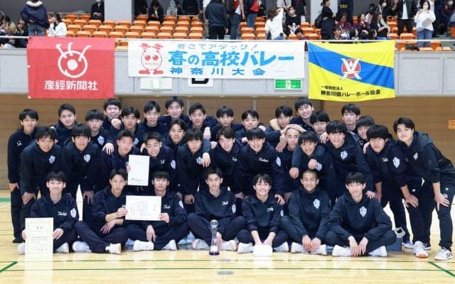 東海大相模は第2代表で春高へ　主将の根岸徹平「率直にうれしい気持ちがあるんですけど、第1代表が目標だったので悔しい」／春高バレー