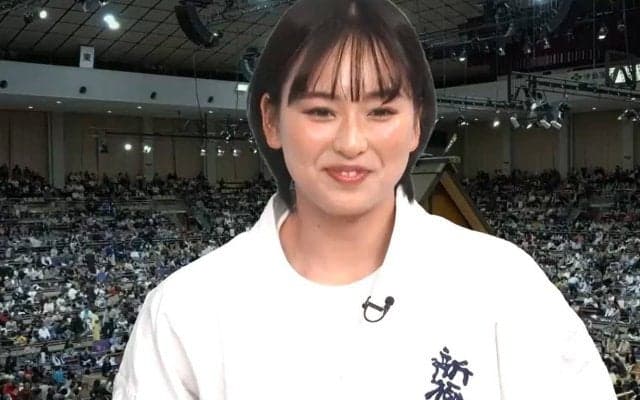 「腹筋やばぁ」“美女”空手家、衝撃映像にネット騒然 「ツヨカワすぎる」「最強女子大生」