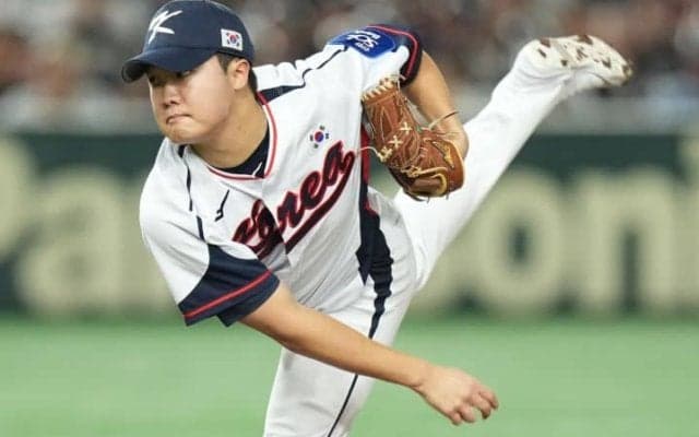 「19歳でこのピッチングは凄いな！」日本に立ちはだかった韓国の剛腕…3回無安打無失点に抑える【侍ジャパン】