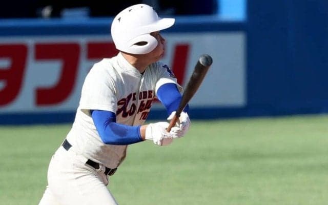 “手負い”の高校生が衝撃弾「ちょっとレベルが」　名将も脱帽…X騒然「バケモノ」