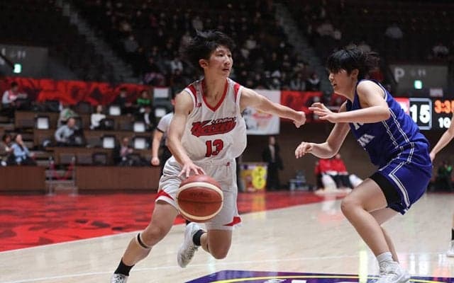 苦しい場面で「シュートを決められるような選手」を目指す千葉経済大学附属の2年生エース・坂田萌