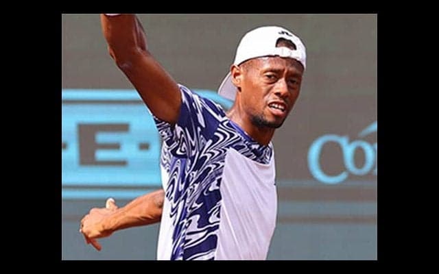  遅咲きのビックサーバー 現役引退へ 