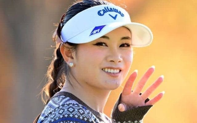 27歳人気女子プロゴルファーの「慈愛」にファン感服　8月優勝の副賞10年分「お菓子」を地元の児童養護施設へ寄贈