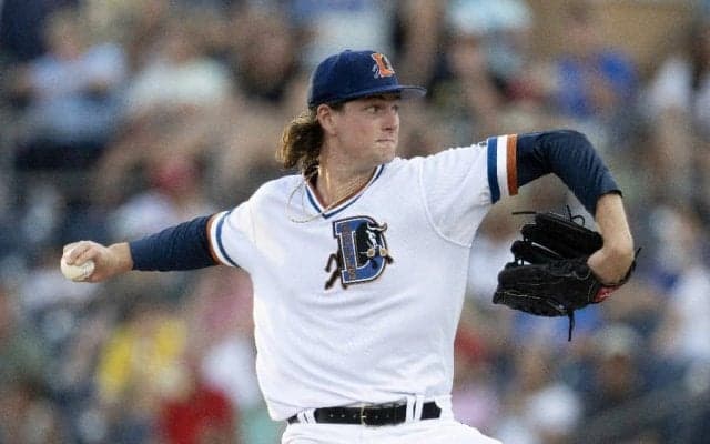 “お騒がせ”元MLBドラ1が日本移籍へ　201cmの元有望株…「177キロ」が一時話題に