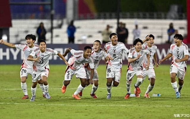 【ハイライト動画あり】歴史に名を残す若きサムライたちの躍動！PK戦にもつれる大熱戦を制して14年ぶりW杯ベスト8進出｜FIFA U-17ワールドカップカタール2025 レビュー
