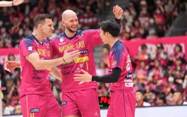 【バレー】東京GB・バルトシュ・クレク「何かを達成するために1人の力では達成できないというのがバレーボールの素晴らしさ」 SV男子会見