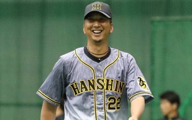 阪神が6選手の背番号変更発表！トレード移籍の伏見は捕手で異例の｢17｣に決定！