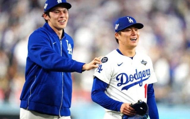 山本由伸が爆笑、佐々木朗希の平伏シーン“舞台裏”ついに全貌公開　ド軍メディアも「期待を裏切らない！」と大歓喜