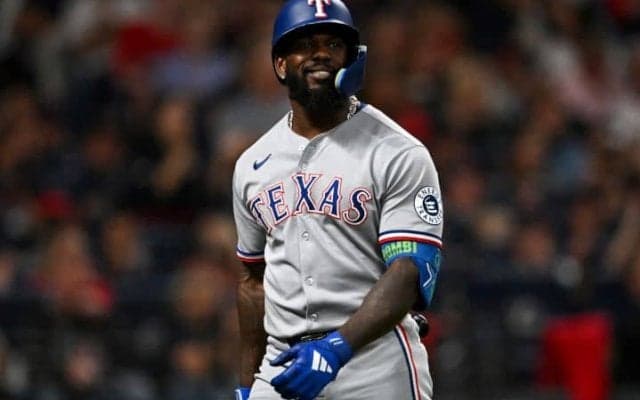 ドジャース外野手補強候補に第3の男、「元巨人の大砲」が急浮上　地元メディアが報じる「コンフォートやテオスカーに比べて大きなアップグレードとなる」