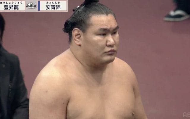 優勝決定戦で敗北した直後に豊昇龍が深々と…花道を去る際に貫いた“横綱としてのプライド“「泣いてまう」「立派だ…」反響続々