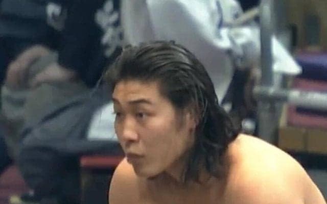 「髷結えたんかい！」「別人みたい」スタイル抜群イケメン力士、ざんばら髪からの大胆イメチェンに反響続々「ビジュ仕上がってる」