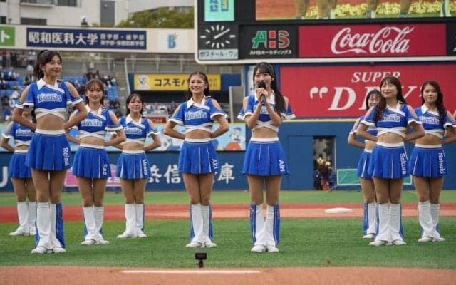 腹筋バキバキ美女が「可愛すぎてビビる」　ハマスタに降臨…ガチダンス披露にSNS虜