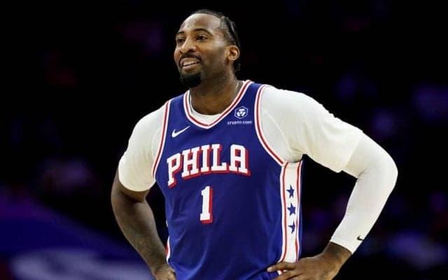 シクサーズのベテランセンター、アンドレ・ドラモンドが今季リーグ最多の24リバウンド