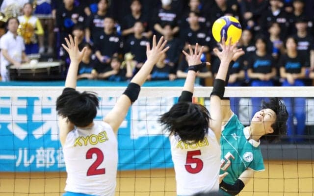 前回大会V共栄学園、大差で敗れ全国切符逃す／春高バレー