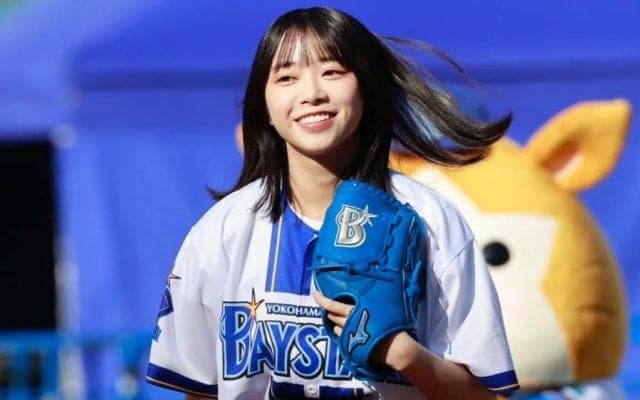 黒髪ボブから剛球…“中0日”の人気美女　推し球団と過ごした1日、綴った感謝の思い