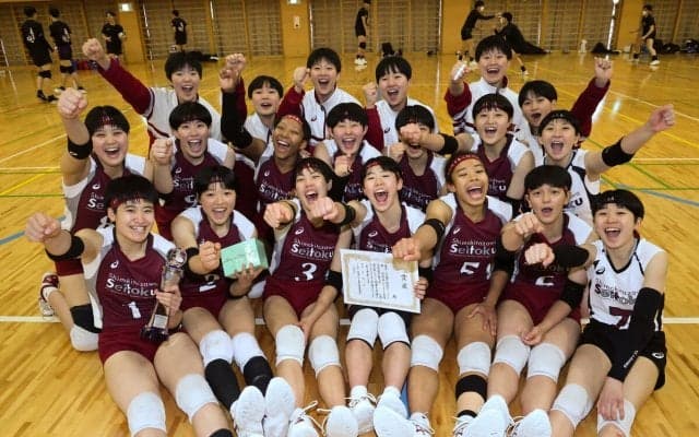 下北沢成徳が東京女子を制す　優勝で3年連続の全国切符　エースの萩野明花「目標は日本一」／春高バレー