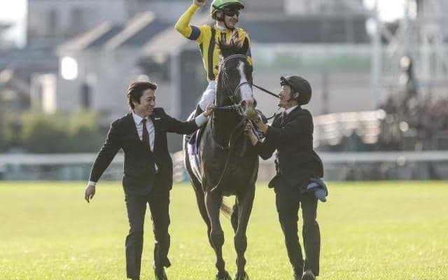 【ジャパンC想定騎手】マスカレードボールはC.ルメール騎手、クロワデュノールは北村友一騎手