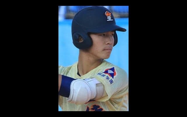 内山が背番号「3」に変更！かつて強打の助っ人が背負った番号継承！来季からは高校通算34発の打撃活かして内野手挑戦