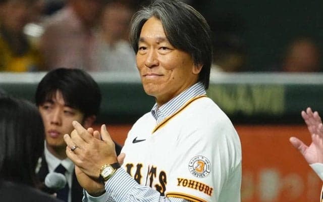 衝撃走った巨人の発表、実現した光景にファン涙「夢のよう」　中央で再会する2人が「最高すぎる」