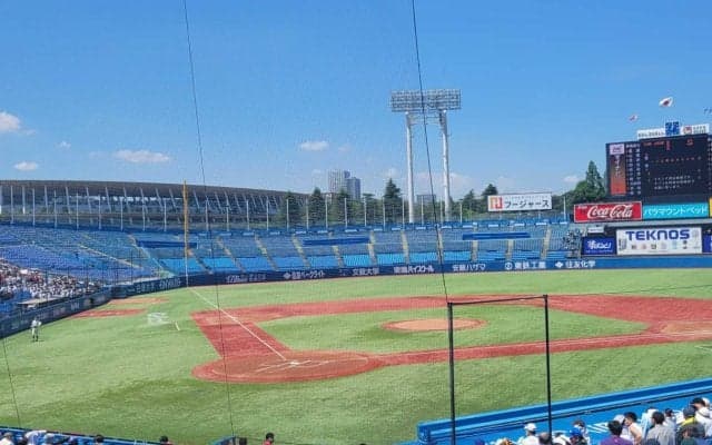 セ・リーグ新人王は荘司宏太が受賞！ヤクルト投手では12年ぶり、2位と投票数4倍近くの大差で選出