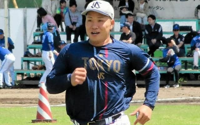 新人王にヤクルト荘司宏太、ロッテ西川史礁　プロ野球・総合表彰式