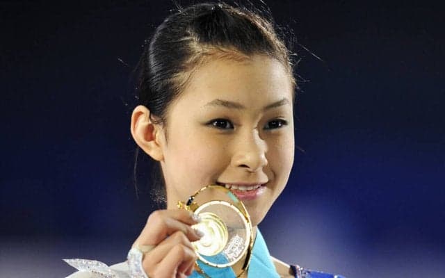 明るい笑顔が印象的なスケート少女　村上佳菜子は「らしさ」全開でトップ選手へと駆け上がった
