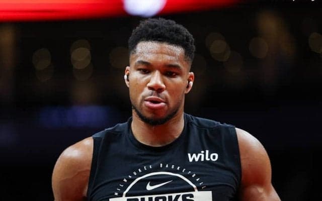 バックスに朗報…ヤニス・アデトクンボとケビン・ポーターJr.がまもなく戦列復帰へ