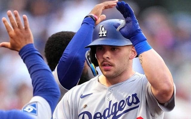 ド軍に“朗報ラッシュ”…今度は大谷相棒「おぉっ！」　世界一のオフ、祝福殺到「素敵」