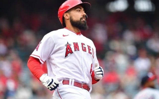 「大谷が登場」したのに…足枷になった383億円男　引退報道でぶり返されたエ軍の悲劇