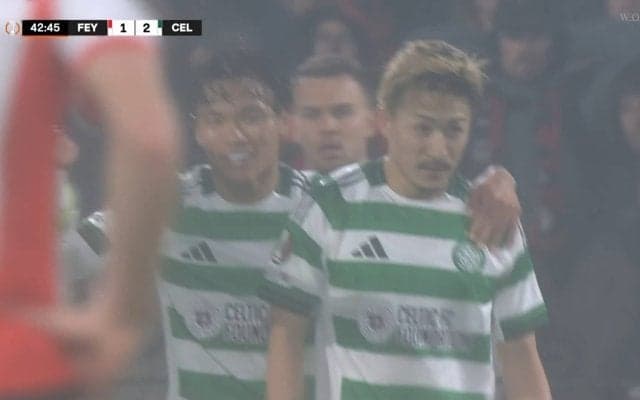 「日本代表で見たい」セルティックコンビの痛快ゴールシーンが話題「大暴れで草」前田の鬼プレス→旗手のダイレクトショットでファン歓喜の逆転弾