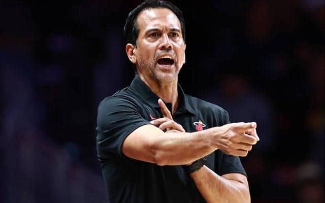 ヒートのエリック・スポールストラHCがレギュラーシーズン通算800勝を達成