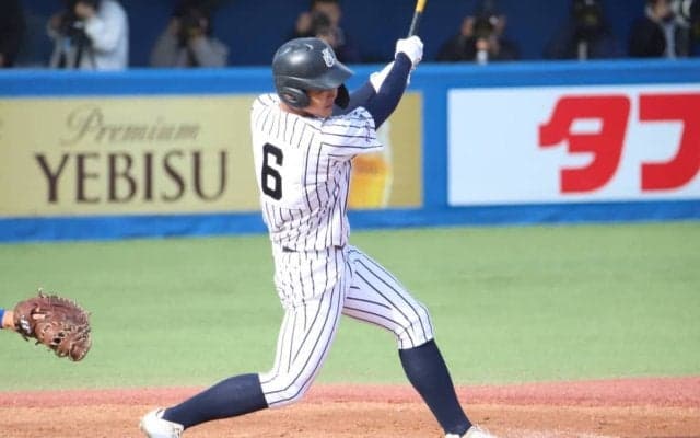 右打ちはソフトバンクの名手そっくり！九州国際大付の1年生遊撃手に将来性の高さ見た！【高校野球界の逸材】
