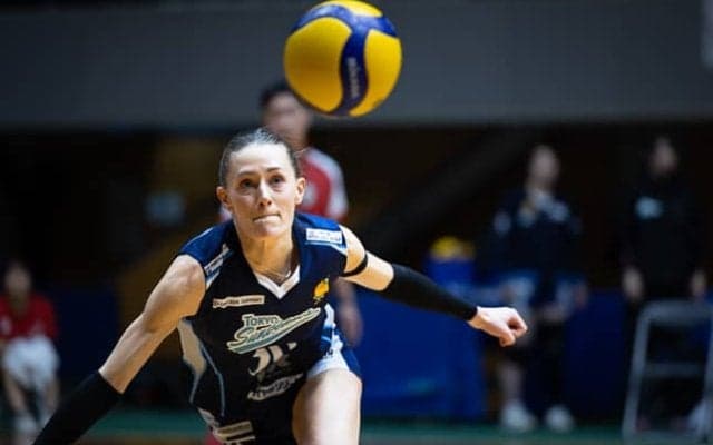 【バレー】東京サンビームズ・アンナクレク「ベストのプレーを見せたい。相手に川口太一君がいたのはサプライズでした」、根本七緒「打てる人はいる、レシーブで頑張りたい」 V女子