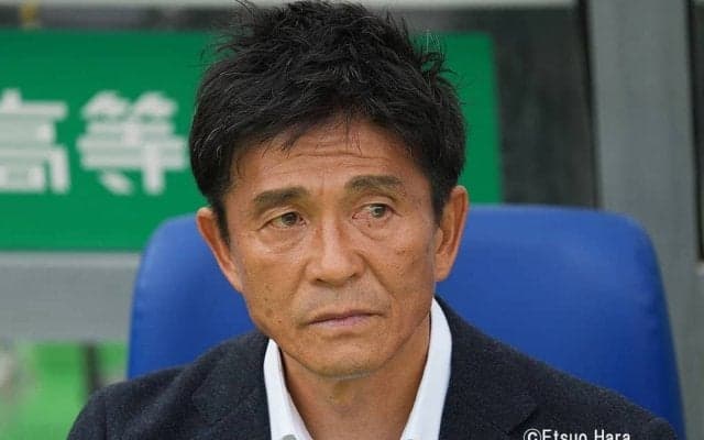 ｢永ちゃんかJFKかだよ｣J1東京V指揮官の｢渋すぎる｣モデル姿に大反響！｢城福さんにしか目がいかない｣｢さいっっっっっこうのビジュアルやで｣