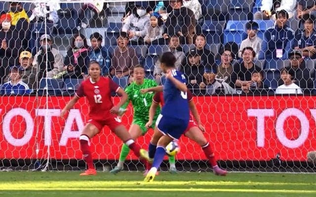 「突き刺したー！」なでしこ谷川萌々子の“パワフルショット先制点”にファン大興奮「別格に上手い」「まだ20歳なんか…」カナダ守備陣は唖然