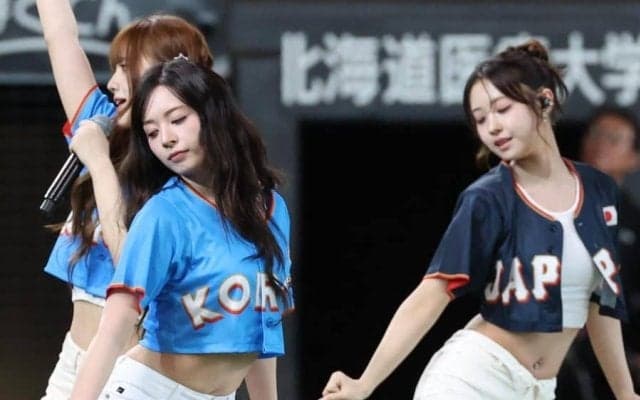 美女4人がへそ出しパフォ「破壊力やばい」　日韓OB戦でファン釘付け「可愛かった～」