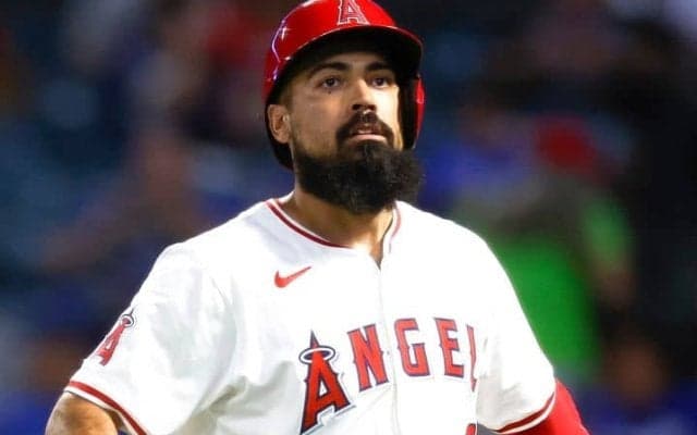 「金を使うのは簡単だが…」レンドンのバイアウト協議が報じられたエンゼルスをド軍専門メディアが痛烈批判「賢く投資するのは難しい」