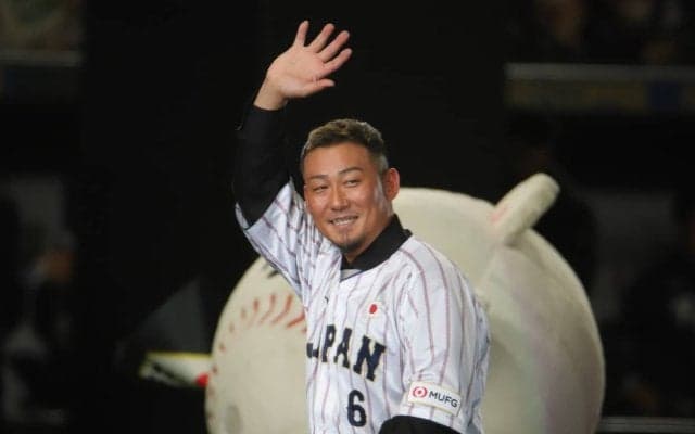 今季で現役引退の中田翔氏が特大弾！エスコンで放った一発にファン驚愕「引退撤回してくれ」