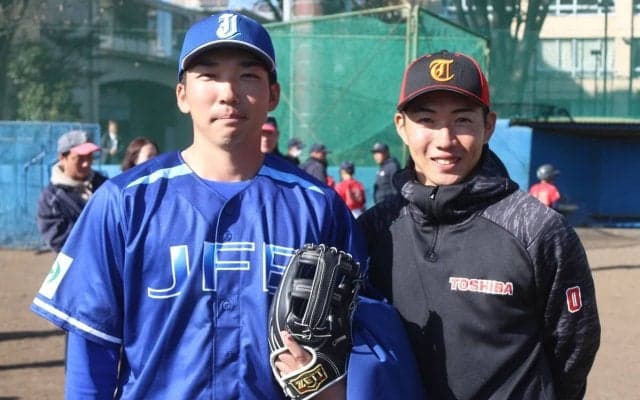 甲子園沸かせた東海大相模の”二遊間コンビ”が野球教室に参加！久々の母校凱旋に｢大人になった｣｢新鮮な気持ち｣