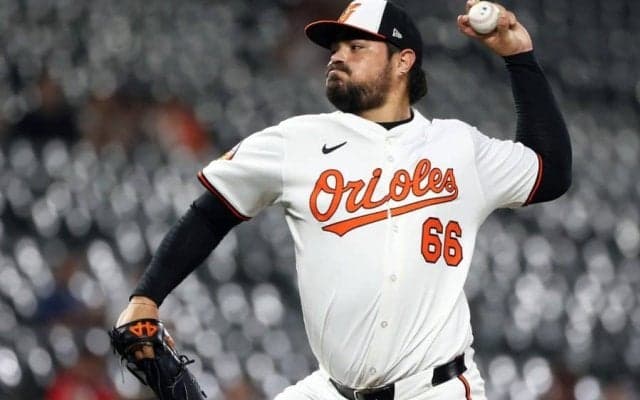 ロッテ、198cm左腕カスティーヨの獲得発表　MLB通算69登板、指揮官「大谷キラー」