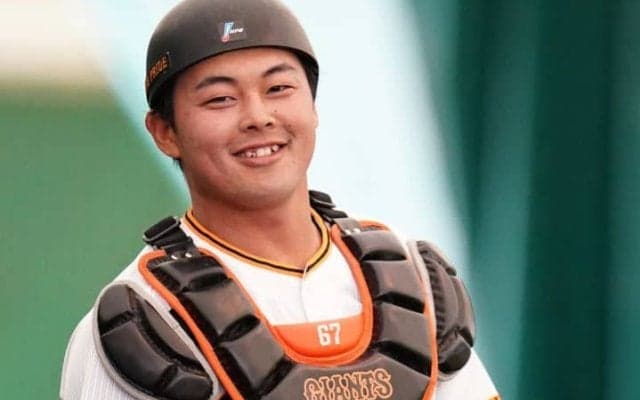 「僕も調停寸前までいった経験がある」巨人プロ6年目、若手捕手の契約更改に近鉄OBの佐野慈紀氏がエール＆カツ「厳しいことを言わせてもらえれば…」