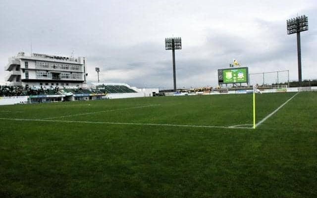 J2昇格のヴァンラーレ八戸、次はスタジアム問題　巨費の負担は？