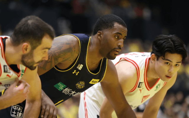 宇都宮退団のマクリーンが秋田へ…37歳のビッグマンは古巣戦からエントリー可能に