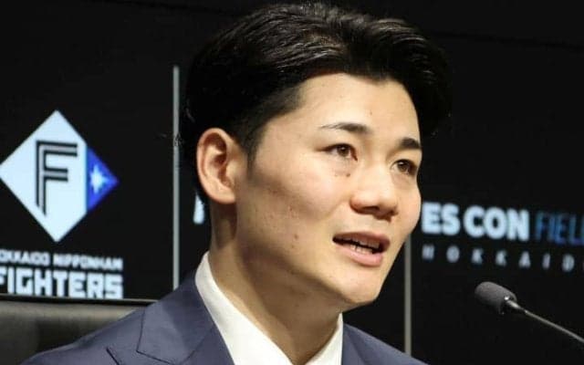 「育ったな！」日本ハム入団8年目、26歳ロマン砲の1億超え契約更改にファン感涙「ファイターズの顔として頼むぞ」「新庄監督になって考え方、意識も変わったように見える」