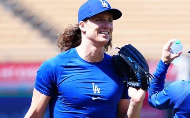 大谷＆由伸も…ド軍から相次ぐ祝福　212億円右腕の“誓い”が反響「とても美しい」